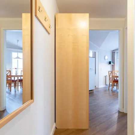 Apartment 450, Seepark